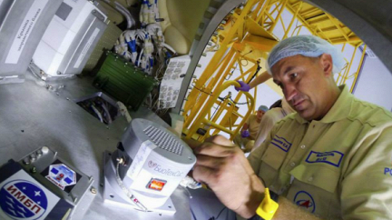 � ������ �������� ������������� ����� ����������� �������� � ��������