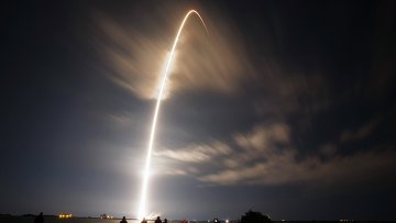 ������ ������� ������ Falcon 9 ��������� ������ ������� � ������