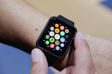 Apple ����������� ��������� ������ ����� Apple Watch