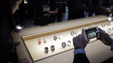��������: Apple Watch ����� ��������� � ������� � ������ � �����