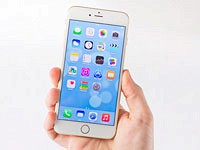 Apple ����������� ������������ �������� Beats Solo2 � ������ iPhone