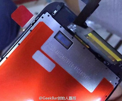 iPhone 6s ���������� �� ����� ����