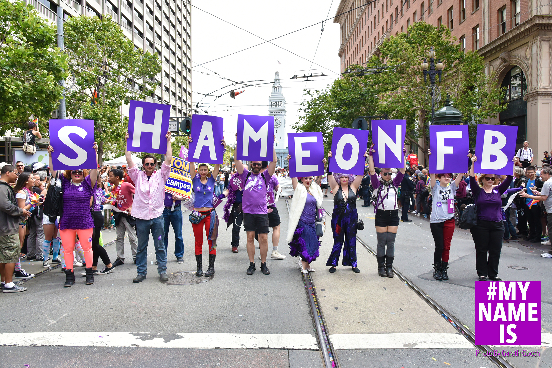 Facebook ������� �������� ������������ ����