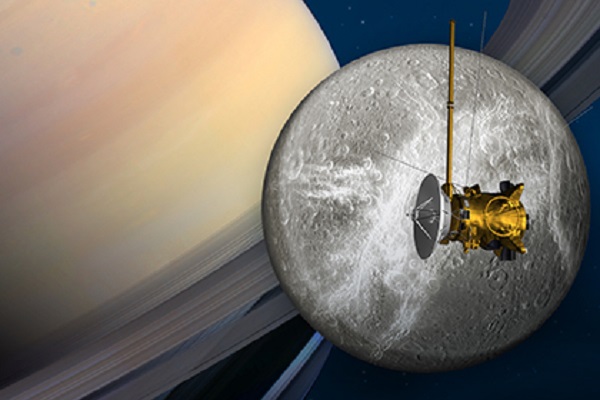 ������� Cassini ������� ������ ��� �� ������