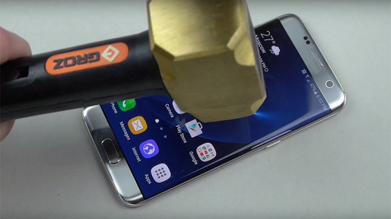 
Samsung Galaxy S7 ��������� �� ��������� ��� ������ �������
