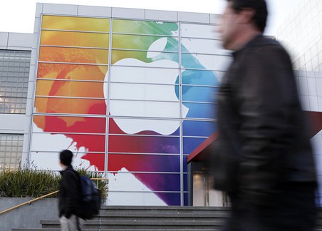 
Apple ����� ����������� 21 ����� ����� ������ iPhone � iPad
