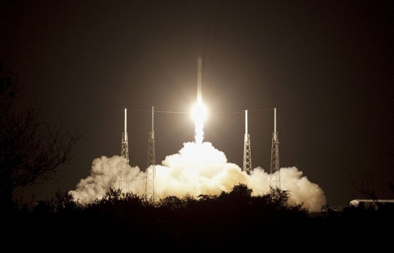 
SpaceX: ��������� ������������� ������� Falcon 9 �������� ������ �� 30%
