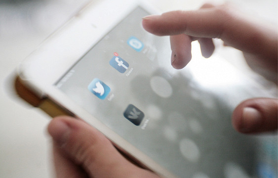 
      Facebook ���������� �������� ������
    