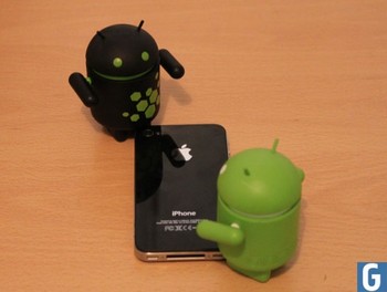 Samsung �������� �� iPhone 4S