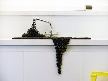 �� ������ ������ �������� ��������� 80 �����