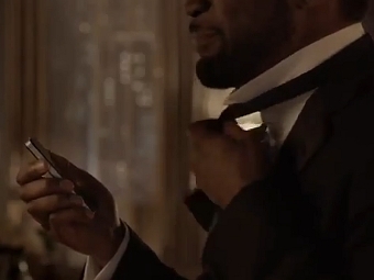 �� Apple ������ � ��� ��-�� Siri